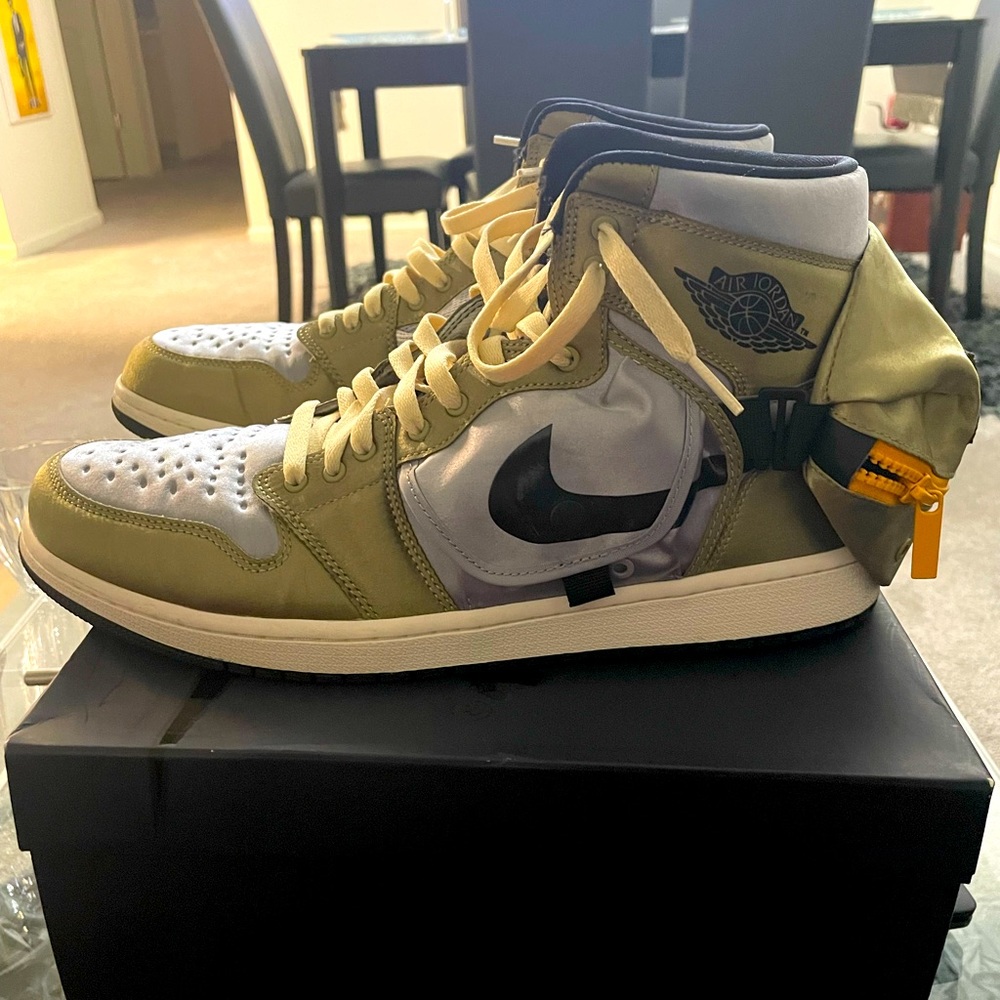 Jordan 1’s utility size 13